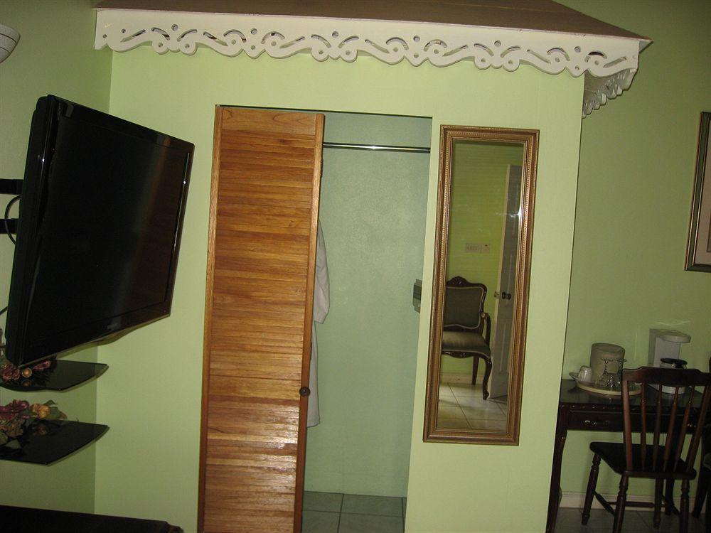 Villa Sonate Runaway Bay Dış mekan fotoğraf