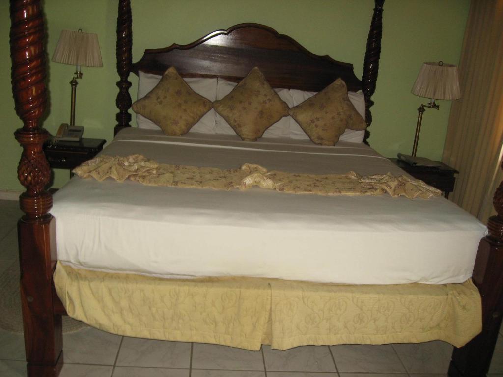 Villa Sonate Runaway Bay Dış mekan fotoğraf